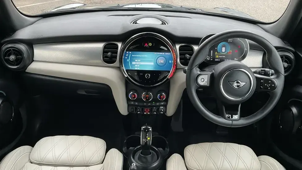 Used Mini Cooper Exclusive 134 HP (98 kW) 2023 Black Hatchback
