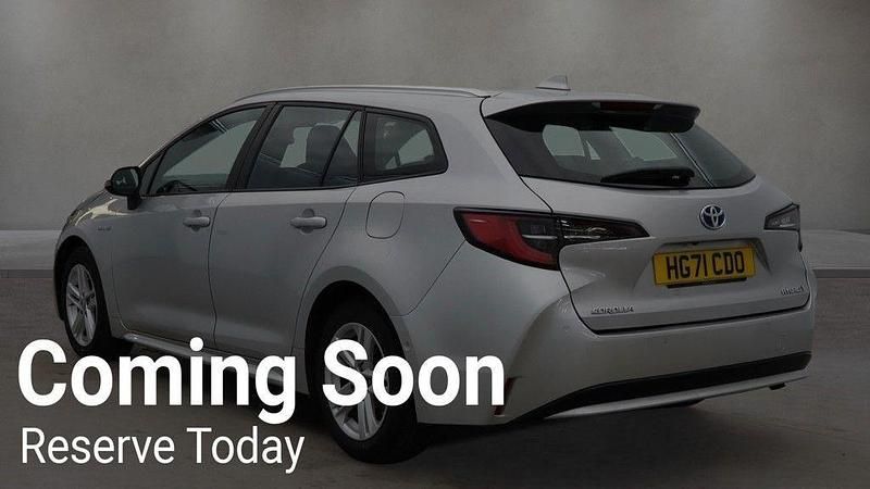 Silver Used 2022 Toyota Corolla Estate | £15,490 (Fair price) - Image 1/3
