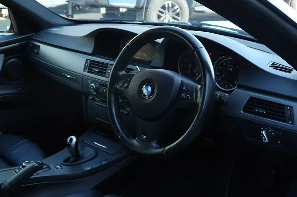 Used BMW M3 420 HP (308 kW) 2012 White Coupe