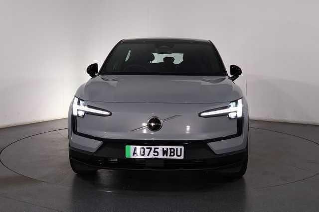 New Volvo EX30 Plus 197 kW (268 HP) 2025 SUV