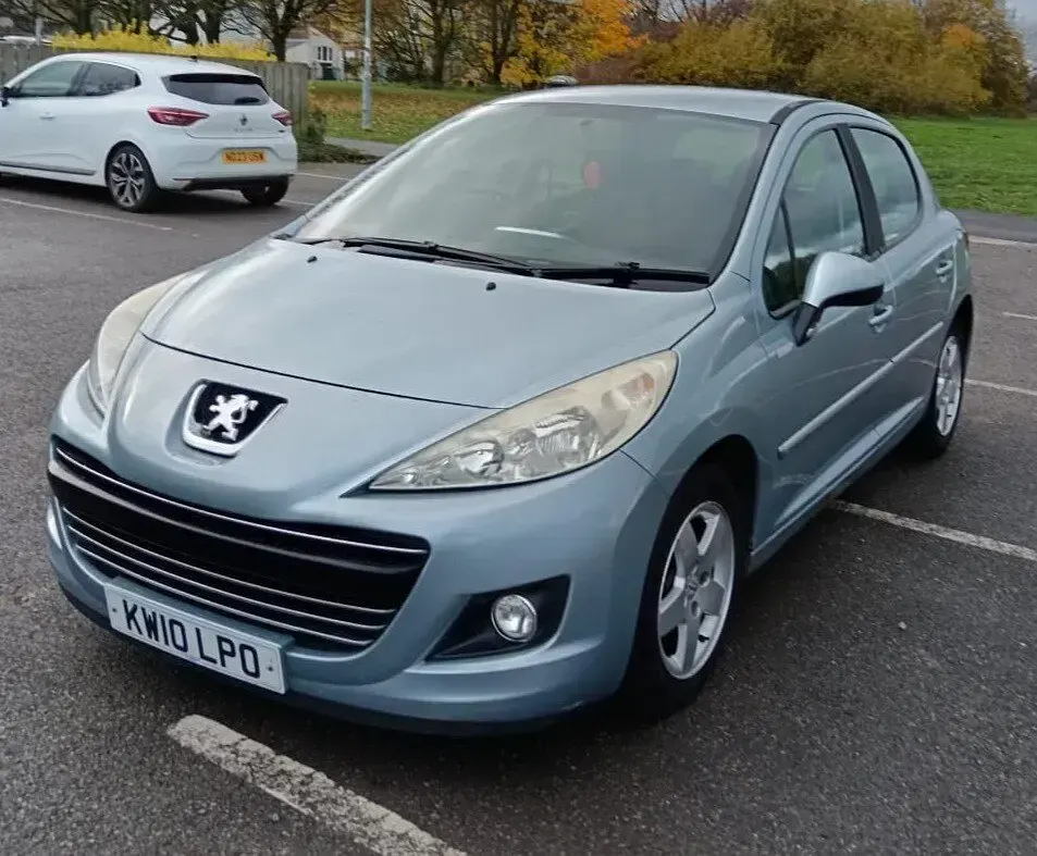 Used Peugeot 207 2010 Blue Hatchback