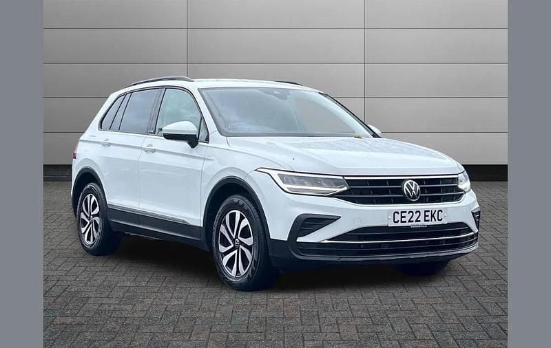 White Used 2022 VW Tiguan Active SUV | £18,995 (Good price) - Image 1/4