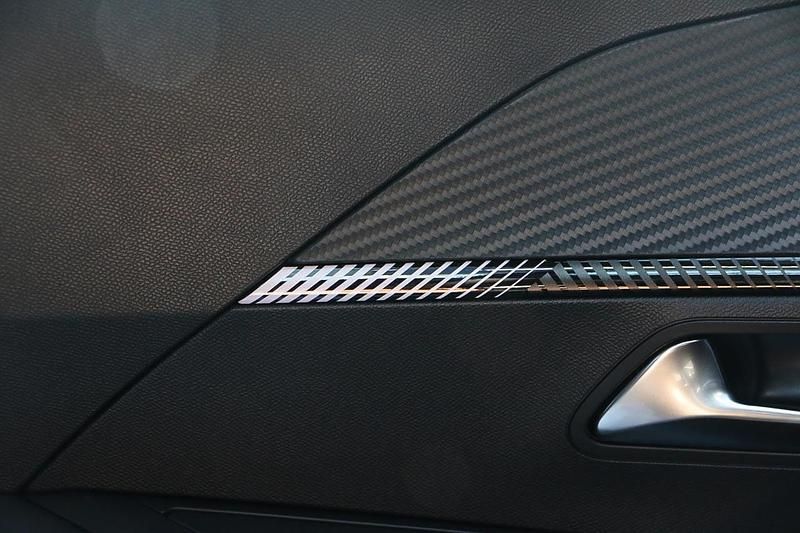 Used Peugeot 2008 Allure 129 HP (94 kW) 2025 Grey SUV