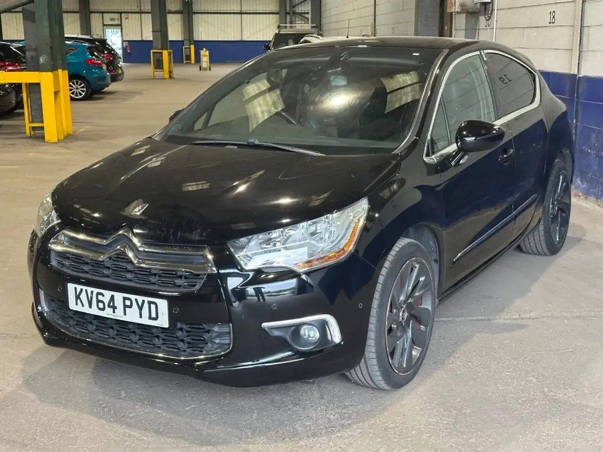 Używany Citroën DS4 2014 Czarny Hatchback