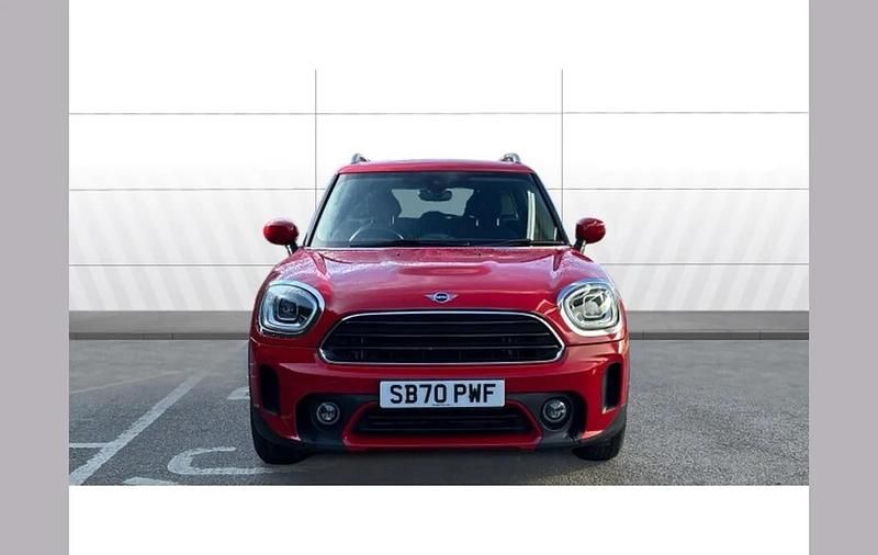 Used Mini Cooper Countryman Classic 134 HP (98 kW) 2021 Red SUV