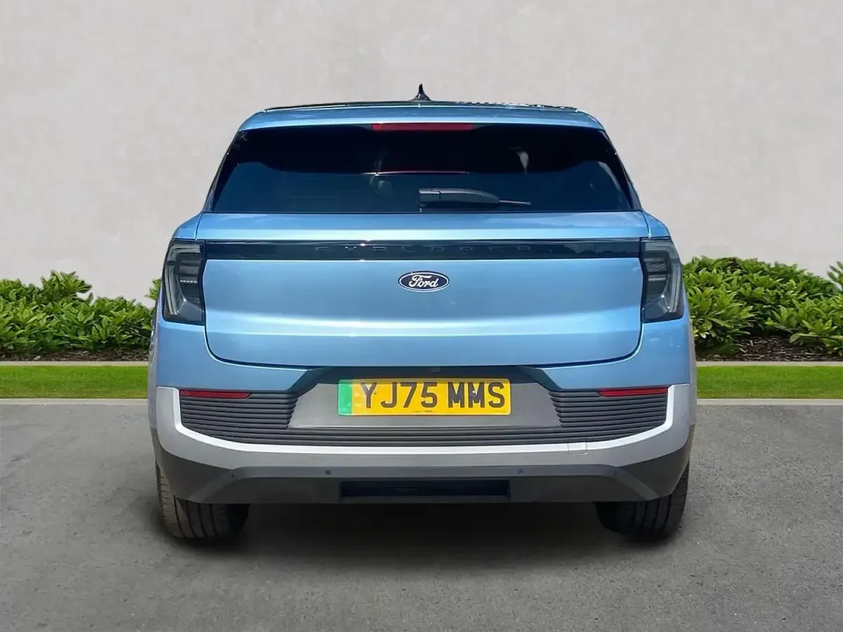 New Ford Explorer Premium 125 kW (170 HP) 2026 Blue SUV
