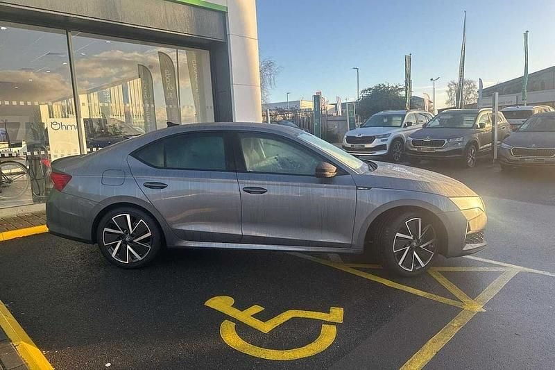 New Skoda Octavia SportLine 110 HP (80 kW) 2026 Graphite grey metallic Hatchback