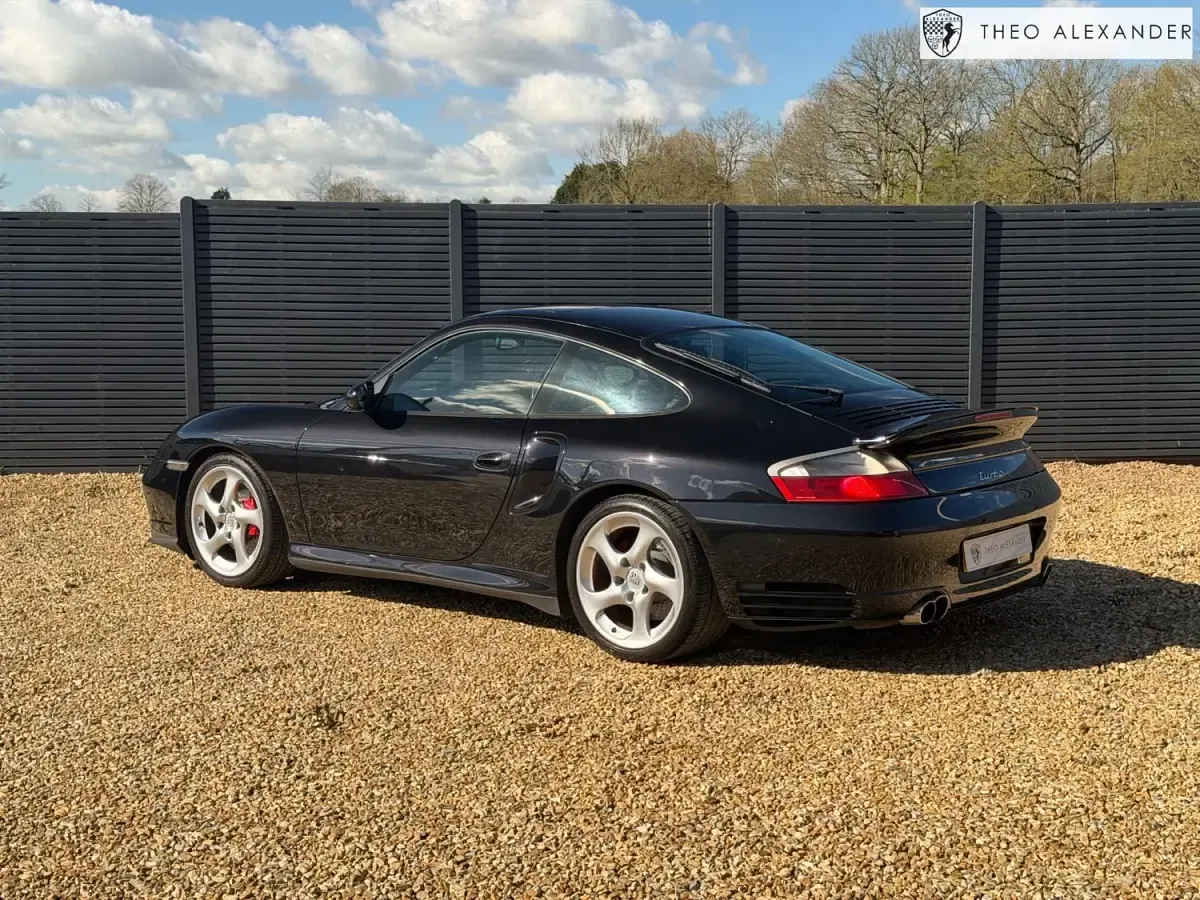 Usado Porsche 996 Turbo 2004 Preto Coupé