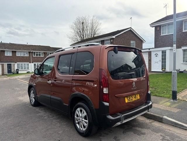 Used Peugeot Rifter Allure 2021 Bronze MPV
