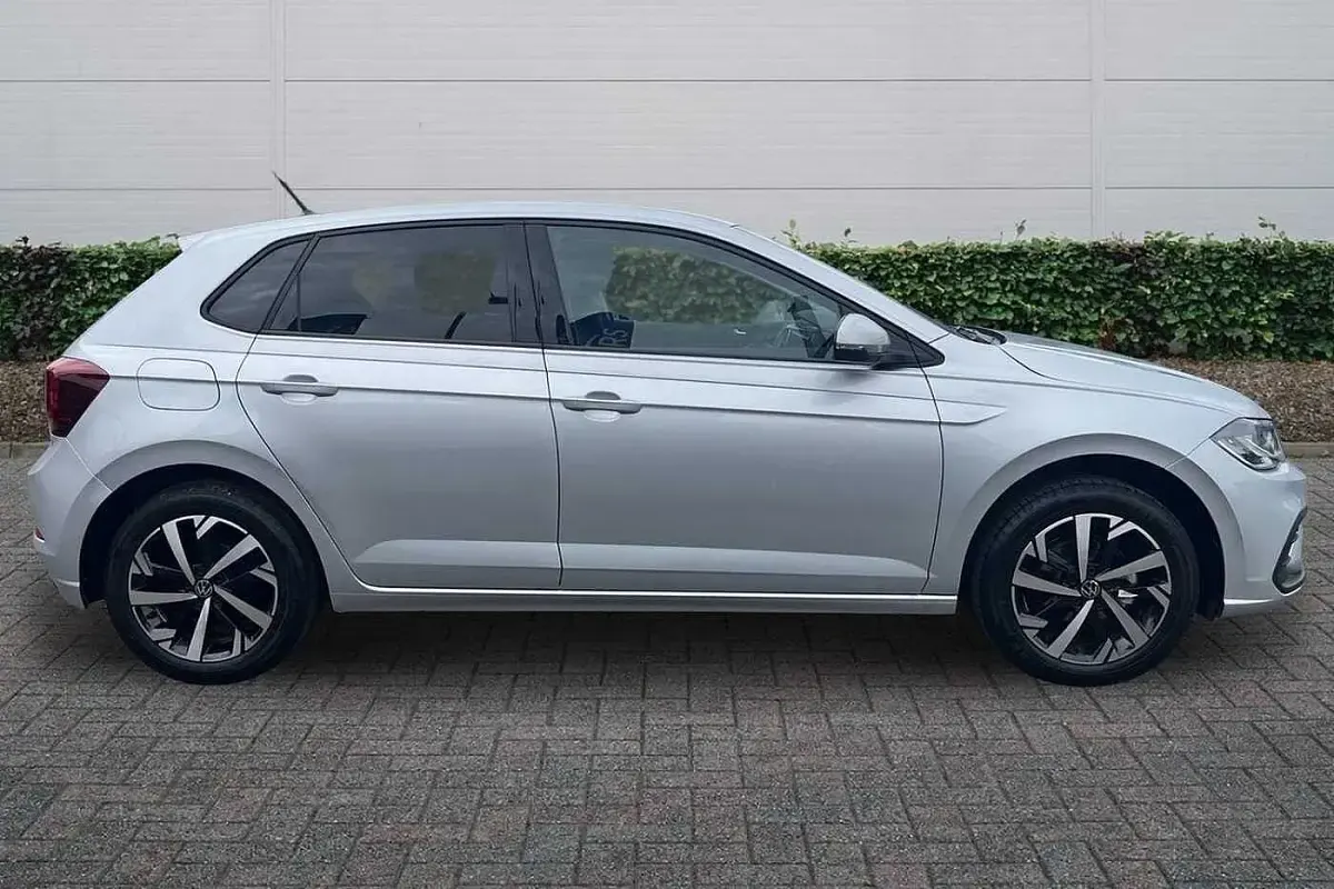 Used VW Polo Match 95 HP (69 kW) 2026 Silver Hatchback