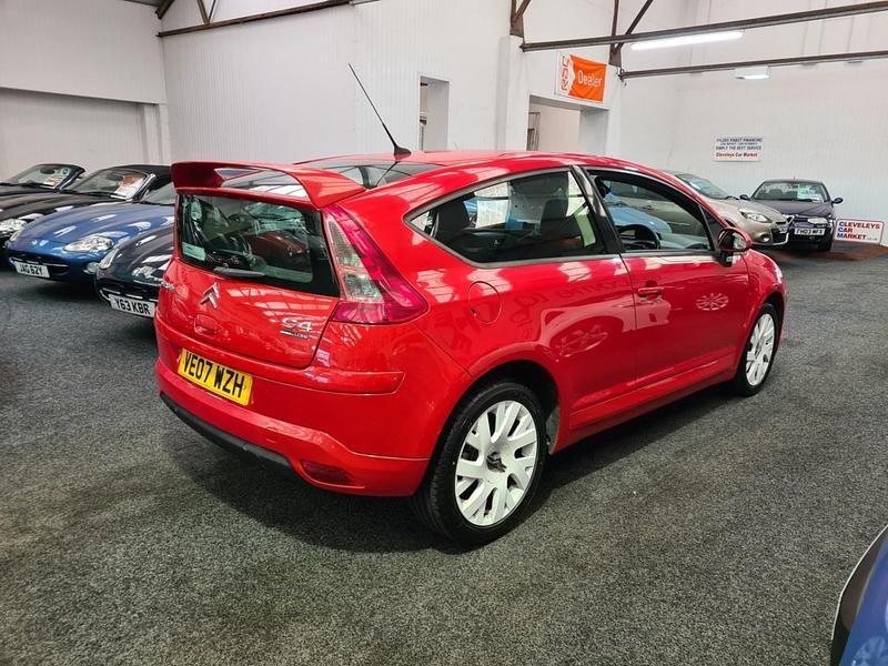 Used Citroën C4 2007 Red Coupe