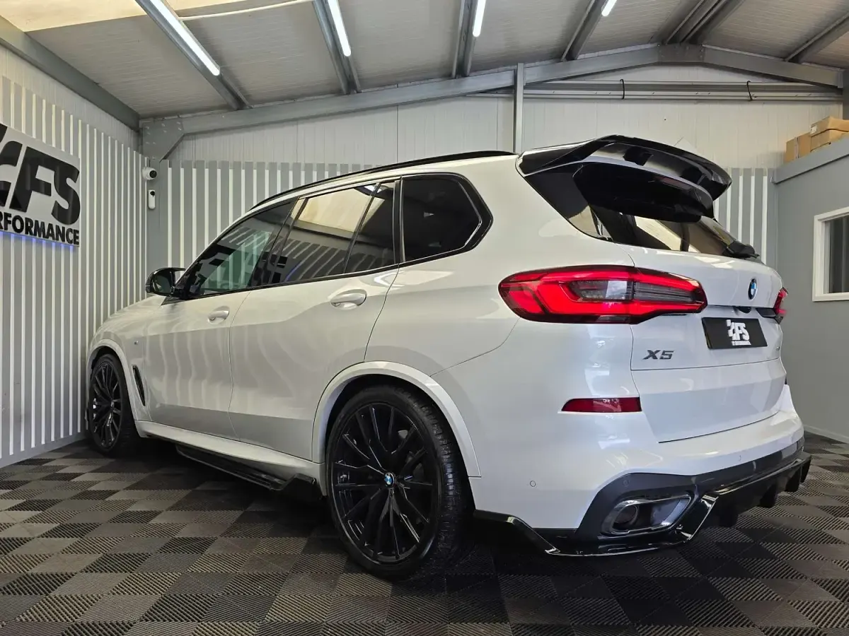 Używany BMW X5 M Sport 265 KM (194 kW) 2019 Biały SUV
