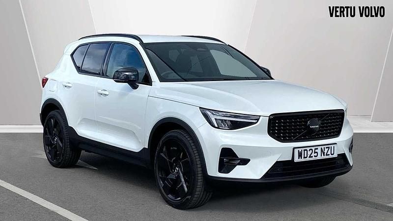 White Used 2025 Volvo XC40 Plus SUV | £36,888 (Expensive) - Image 1/4
