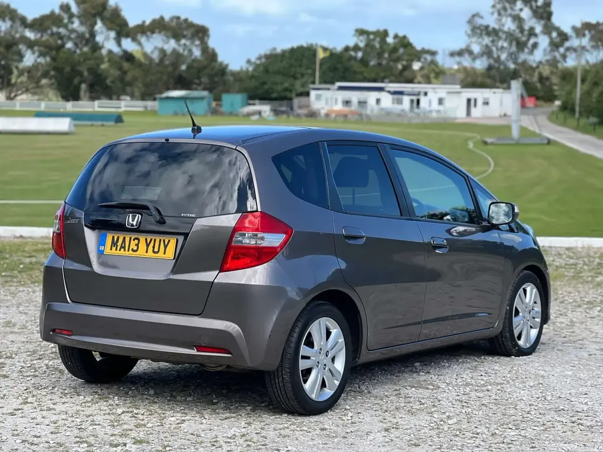 Used Honda Jazz EX 99 HP (72 kW) 2013 Brown Hatchback