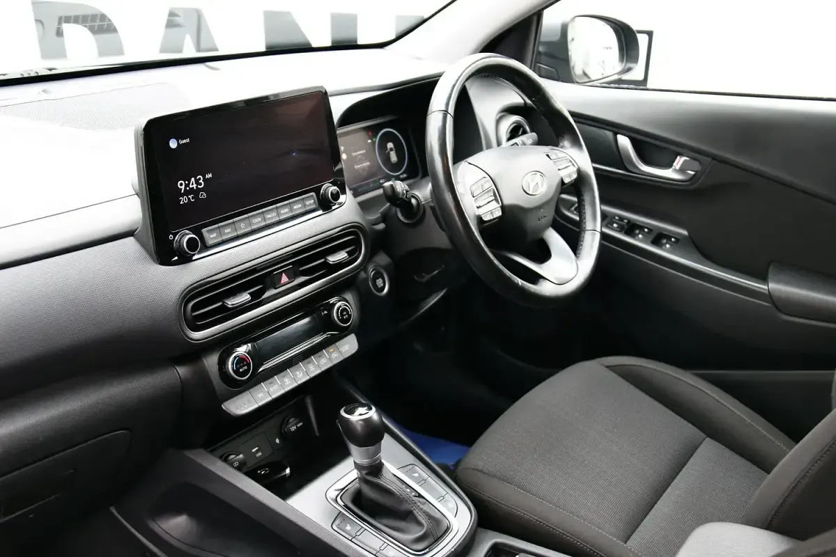 Used Hyundai Kona Premium 141 HP (103 kW) 2021 Black SUV