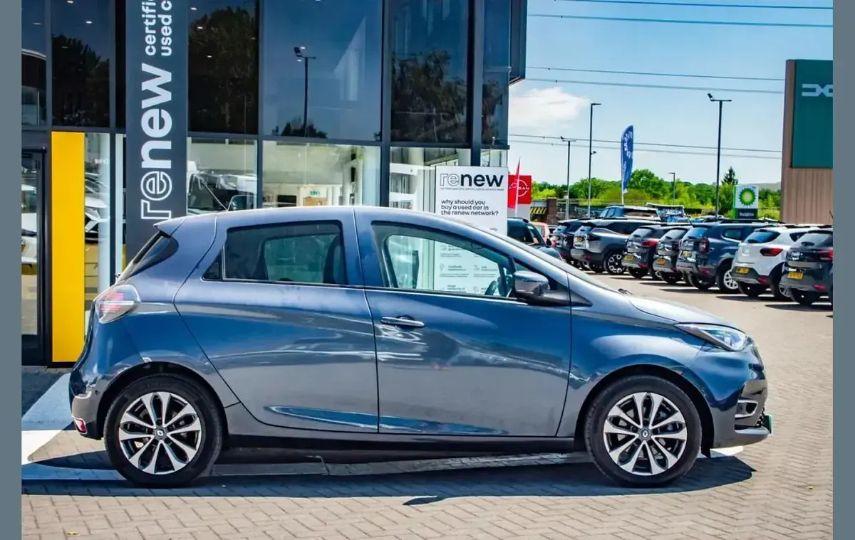 Used Renault Zoe GT-Line 100 kW (136 HP) 2021 Grey  Hatchback