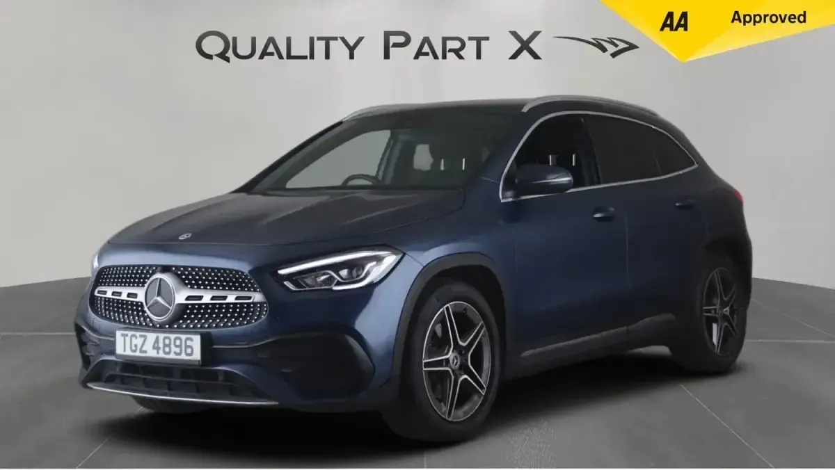 Used Mercedes GLA180 AMG line 2021 Blue SUV