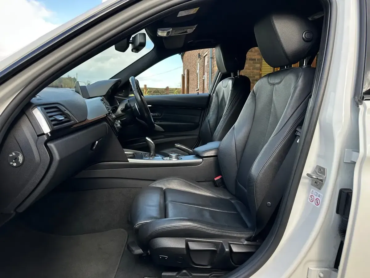 Used BMW 320 M Sport 2017 White Estate