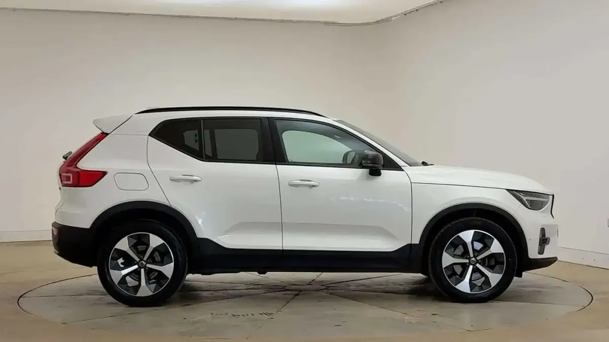 Used Volvo XC40 Ultimate 194 HP (142 kW) 2024 SUV