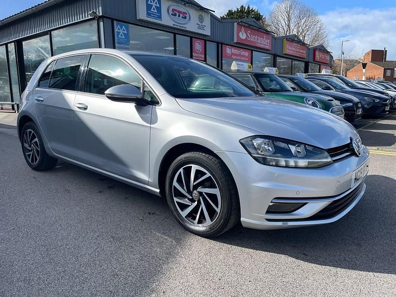 Used VW Golf VII Match 115 HP (84 kW) 2019 Silver Hatchback