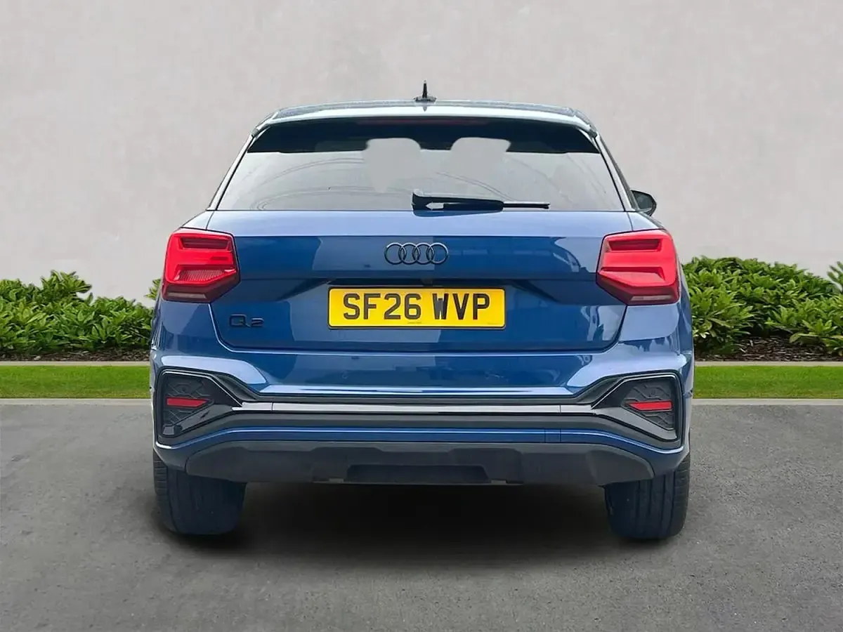 Used Audi Q2 Black Edition 150 HP (110 kW) 2026 Blue SUV