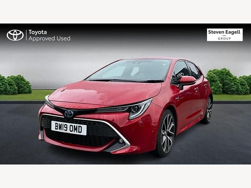 Used Toyota Corolla 2019 Red Hatchback