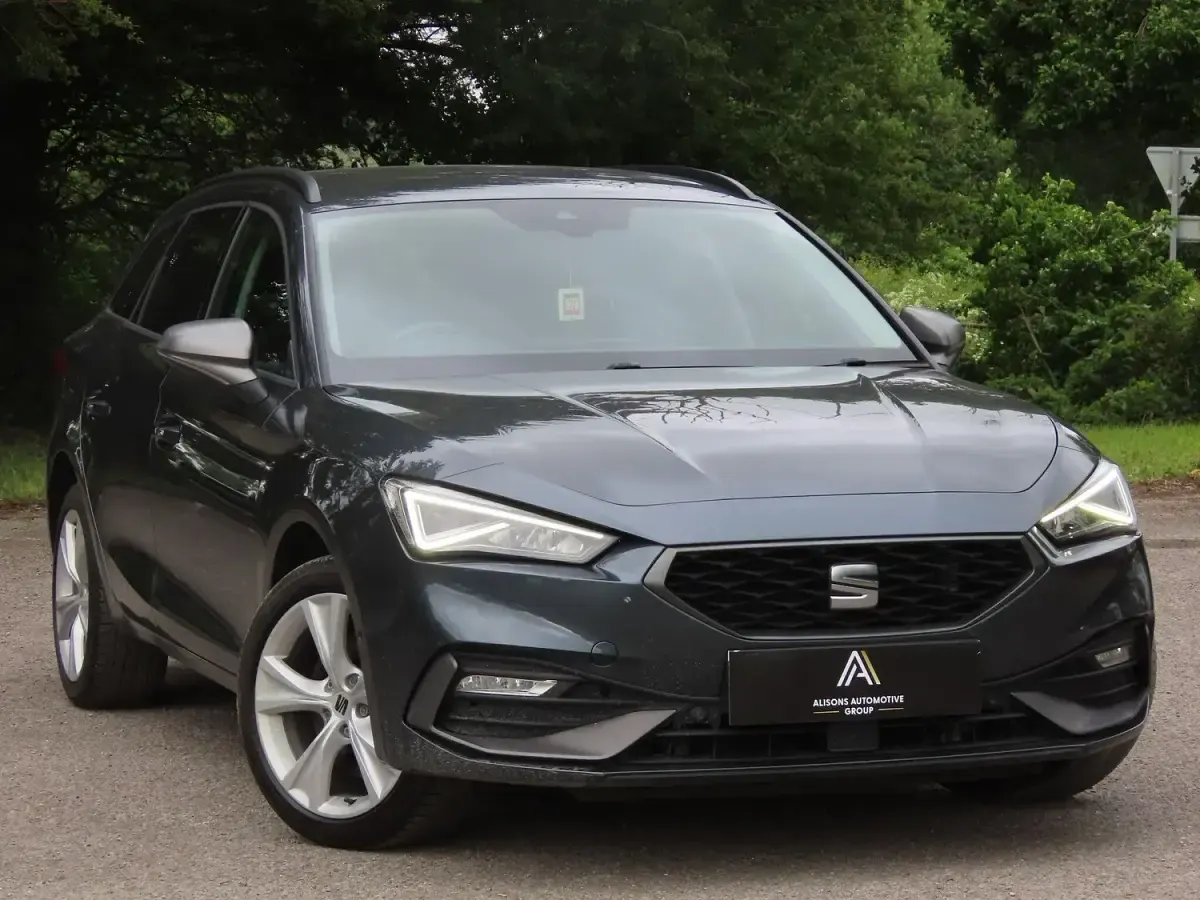 Usata Seat Leon FR 204 CV (150 kW) 2021 Grigio Station wagon