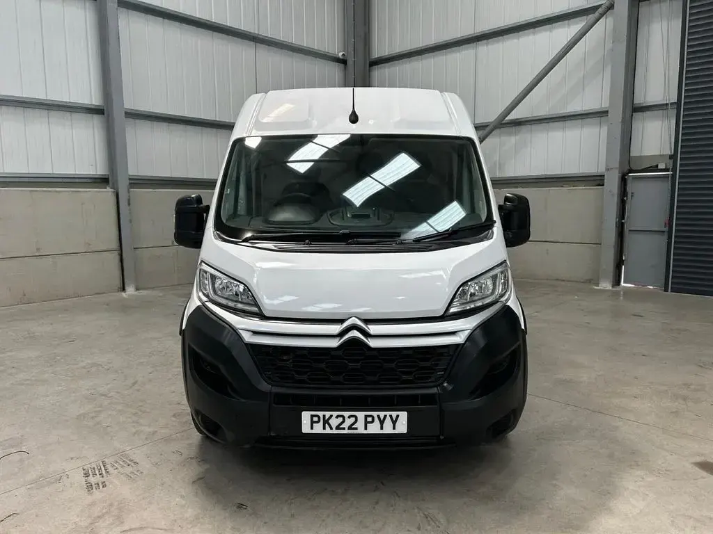 Used Citroën Relay 140 HP (102 kW) 2022 White Van