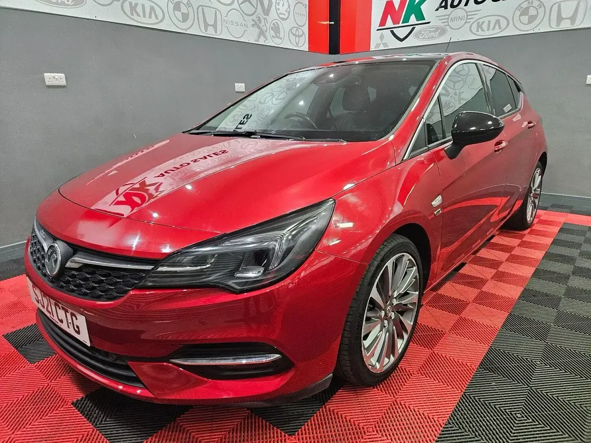 Used Vauxhall Astra Edition 2021 Red Hatchback