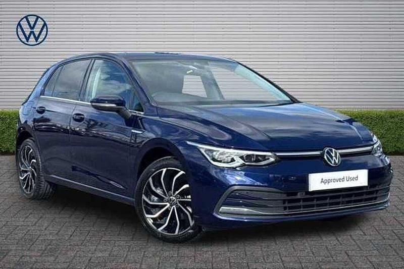 Used VW Golf VIII 130 HP (95 kW) 2023