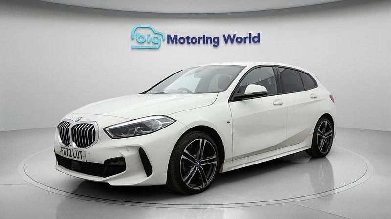 Used BMW 118 M Sport 136 HP (100 kW) 2023 White Hatchback
