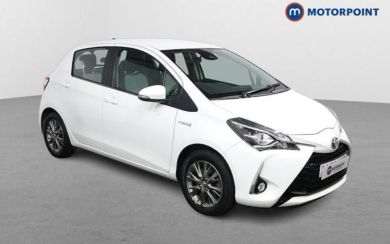 White Used 2020 Toyota Yaris Hybrid Hatchback | £14,199 (Good price) - Image 1/4