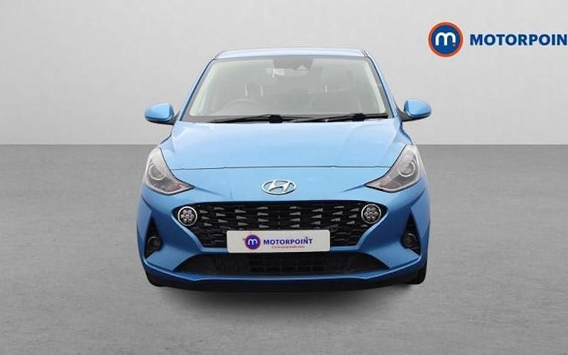 Used Hyundai i10 Premium 84 HP (61 kW) 2022 Blue Hatchback