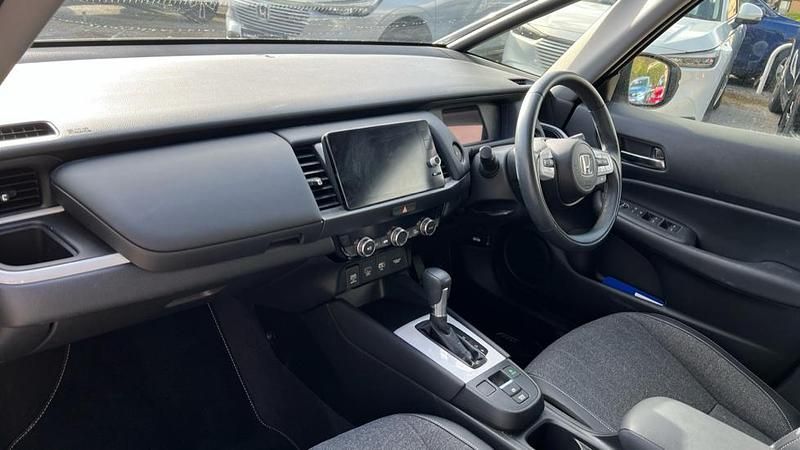 Second-hand Honda Jazz Hybrid 109 CP (80 kW) 2021 Alb Hatchback