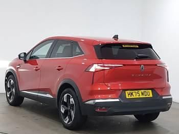 Used Renault Symbioz Techno 140 HP (102 kW) 2025 Red SUV
