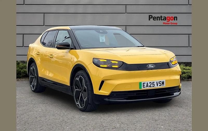 Used Ford Capri Premium 250 kW (340 HP) 2025 Yellow SUV