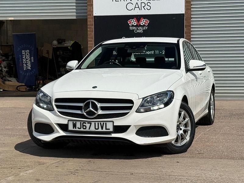 Used Mercedes C200 SE 184 HP (135 kW) 2017 White Sedan