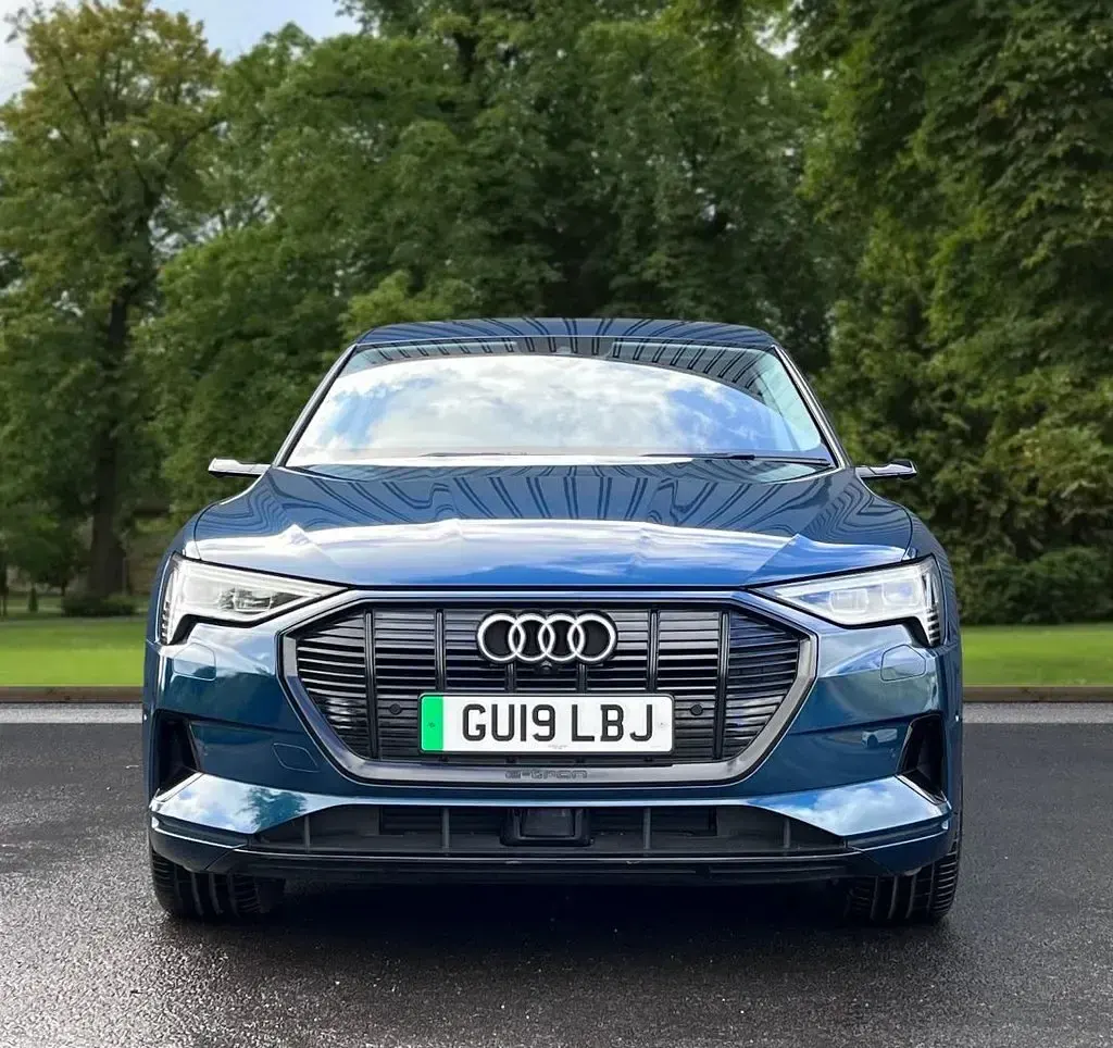 Used Audi e-tron Advanced 300 kW (408 HP) 2019 Blue SUV