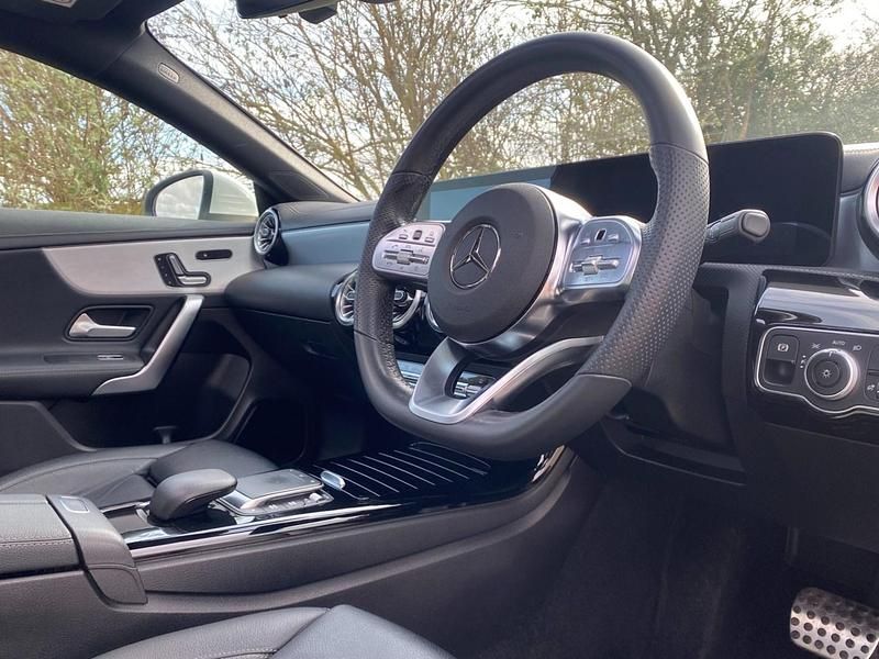 Used Mercedes CLA180 Shooting Brake AMG Line Premium Plus 136 HP (100 kW) 2021 Digital white Estate