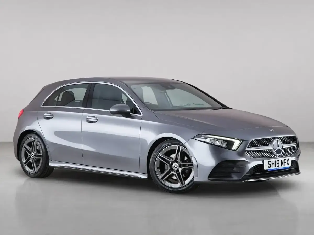 Used Mercedes A180 AMG line 136 HP (100 kW) 2019 Hatchback