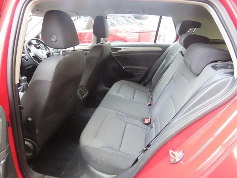 Used VW Golf VII Match 110 HP (80 kW) 2016 Red Hatchback