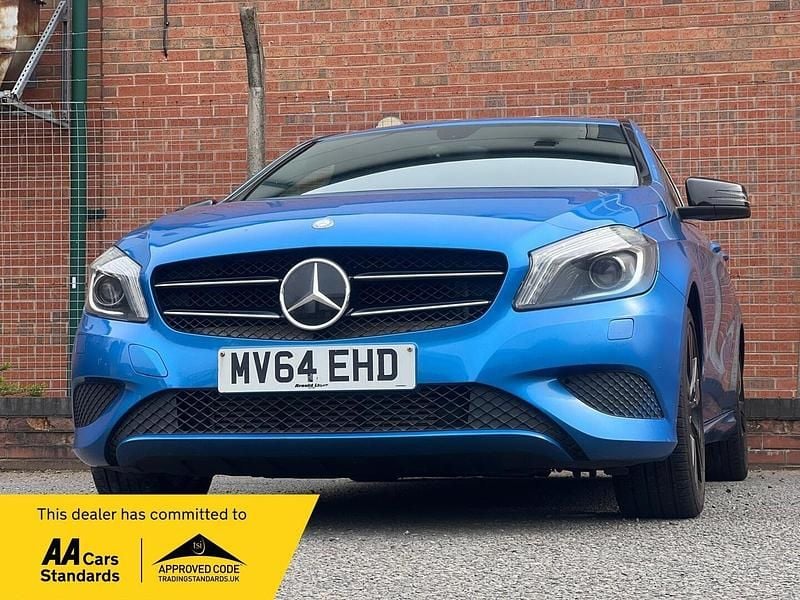 Used Mercedes A180 2014 Blue Hatchback