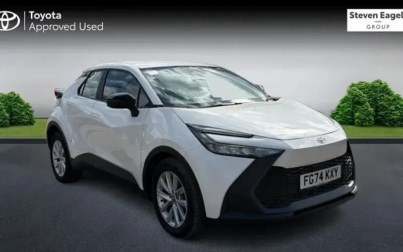 Used Toyota C-HR 140 HP (102 kW) 2024 SUV