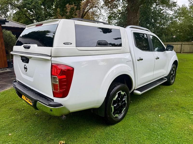 Used Nissan Navara Tekna 2021 White Pickup