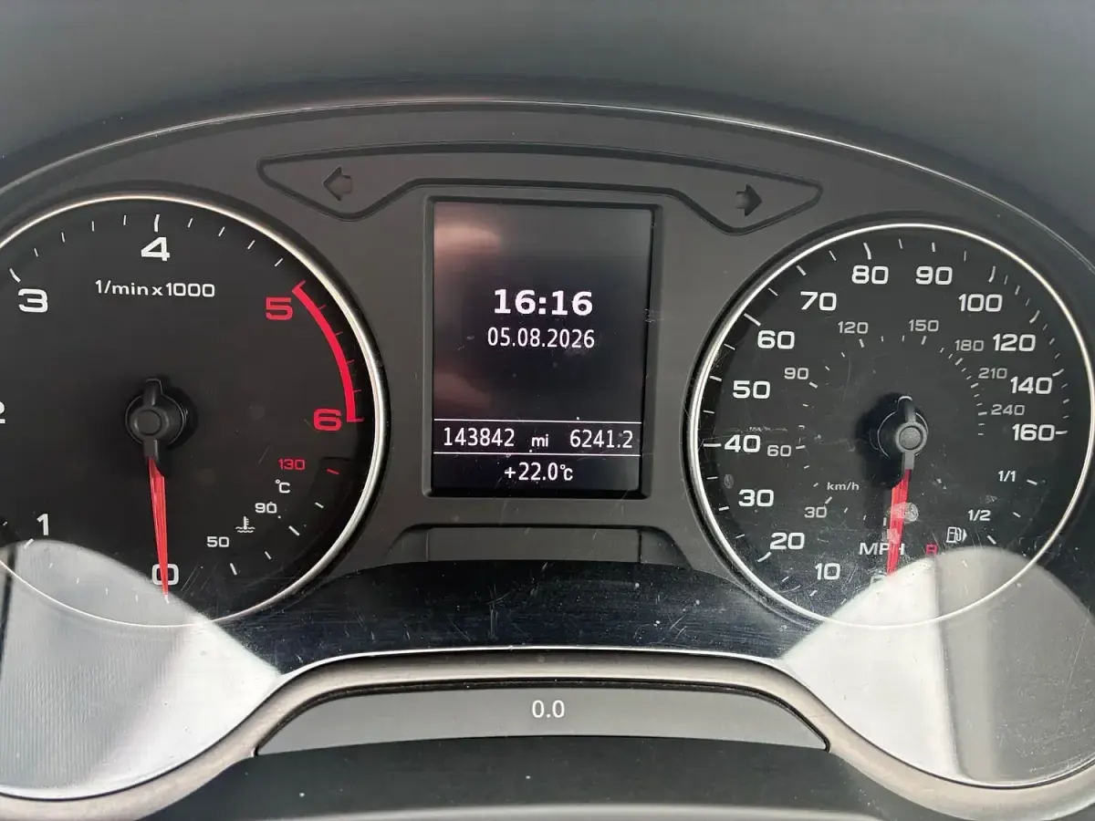 Used Audi A3 110 HP (80 kW) 2014 Silver Hatchback