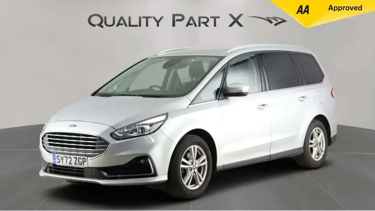 Gebraucht Ford Galaxy Titanium 190 PS (139 kW) 2023 Silber Van / Kleinbus