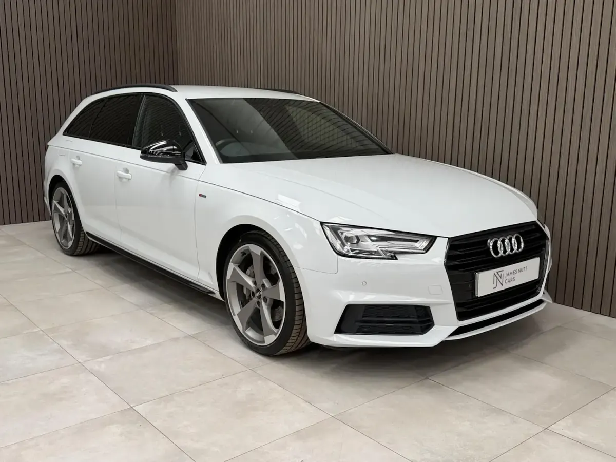 Used Audi A4 Black Edition 190 HP (139 kW) 2018 White Estate
