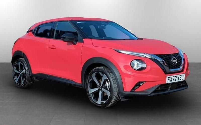 Used Nissan Juke Tekna 114 HP (83 kW) 2022 Red SUV