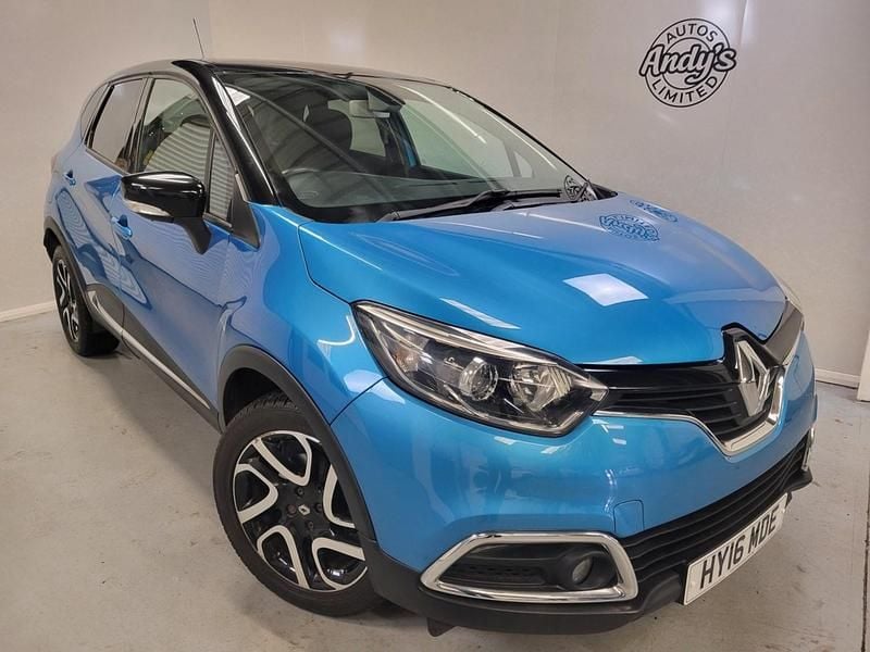 Blue Used 2016 Renault Captur Dynamique SUV | £5,999 (Fair price) - Image 1/4