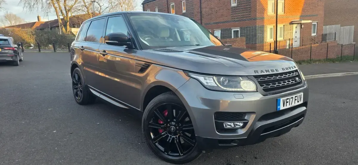 Begagnad Land Rover Range Rover Sport HSE Dynamic 2017 Grå SUV